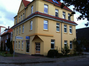 Отель Hotel Boizenburger Hof  Бойценбург / Эльбе